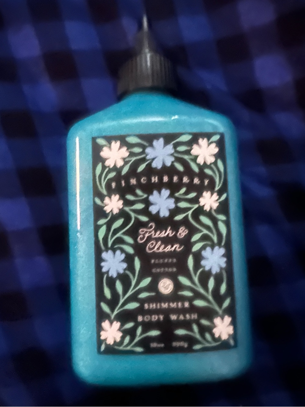 Finchberry Fresh & Clean Shimmer Body Wash Brand new with wrapper still attached